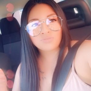 Meet your Posher, Noemi